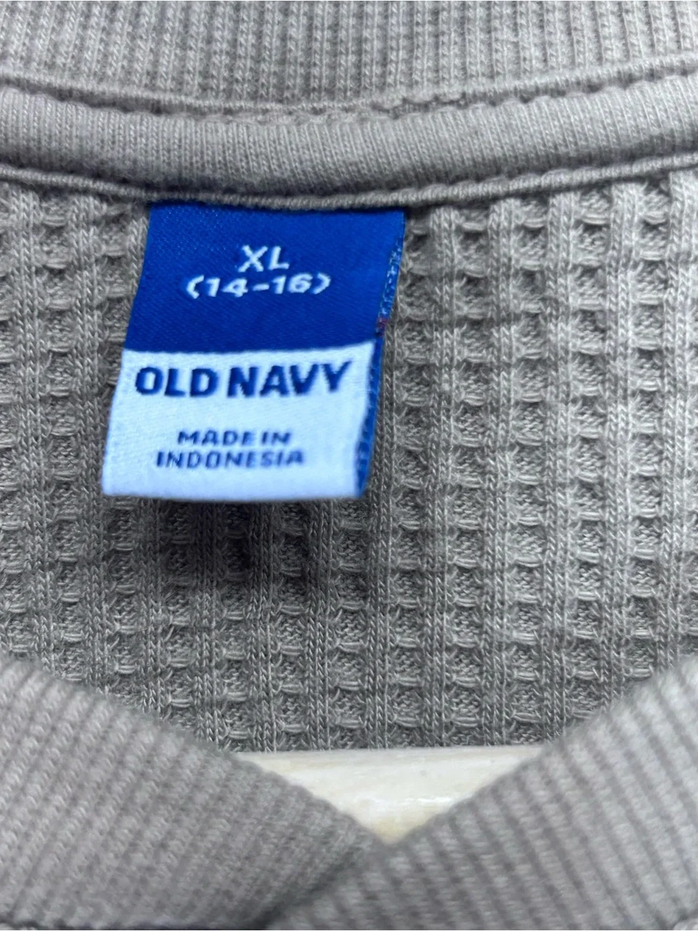 Old Navy Long-Sleeve Thermal-Knit Henley T-Shirt for Boys XL
